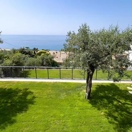 Apartment Presidential On The Sea *